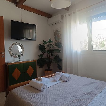 Eva'S House, Cozy Apartment In Traditional Village Pentamodi Exterior photo