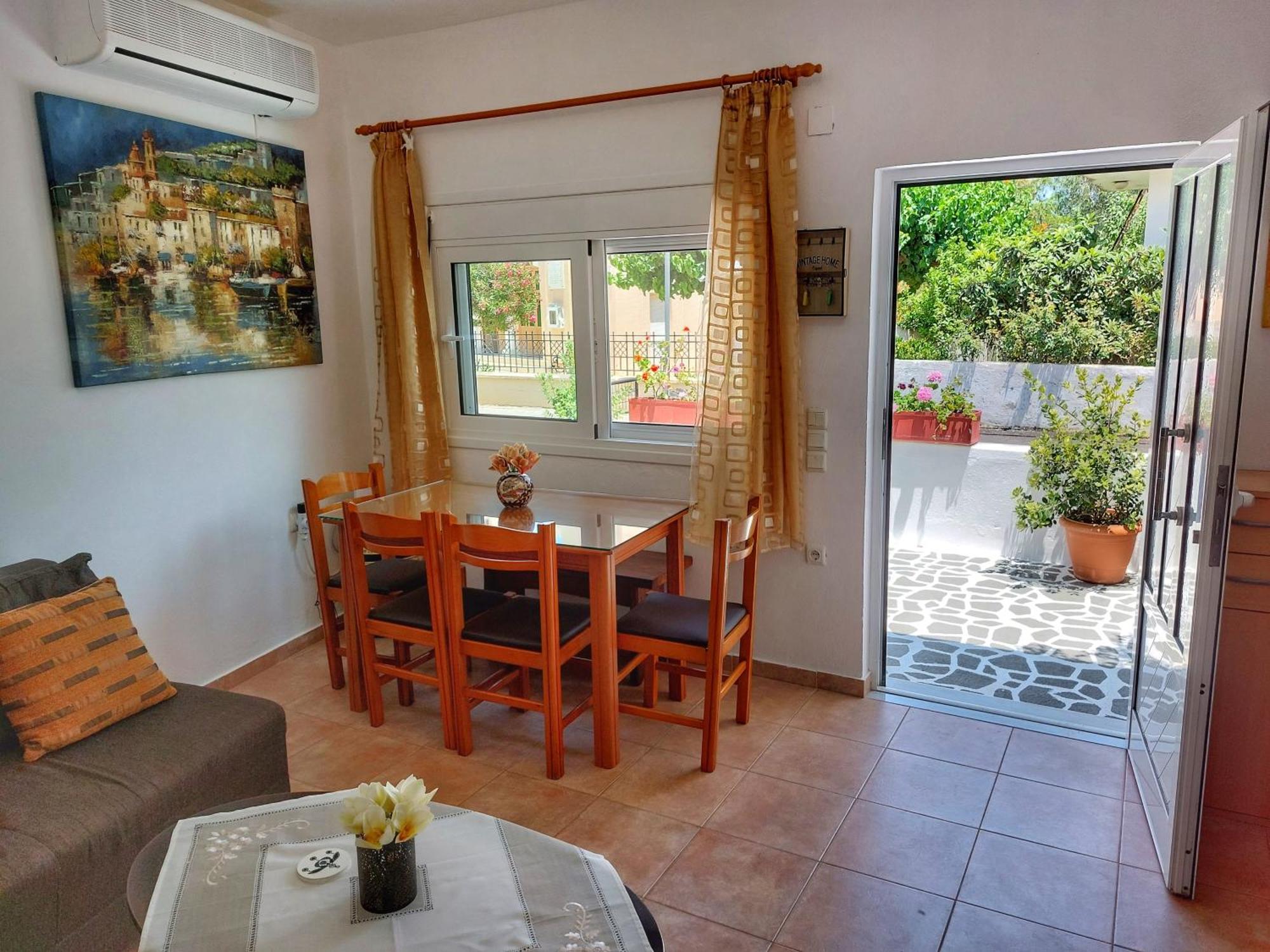 Eva'S House, Cozy Apartment In Traditional Village Pentamodi Exterior photo